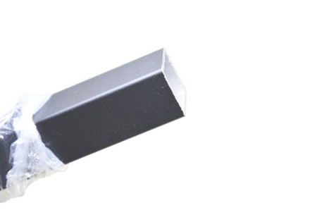 Profil aluminiowy 20 x 20 do systemu loftowego czarny mat L 300